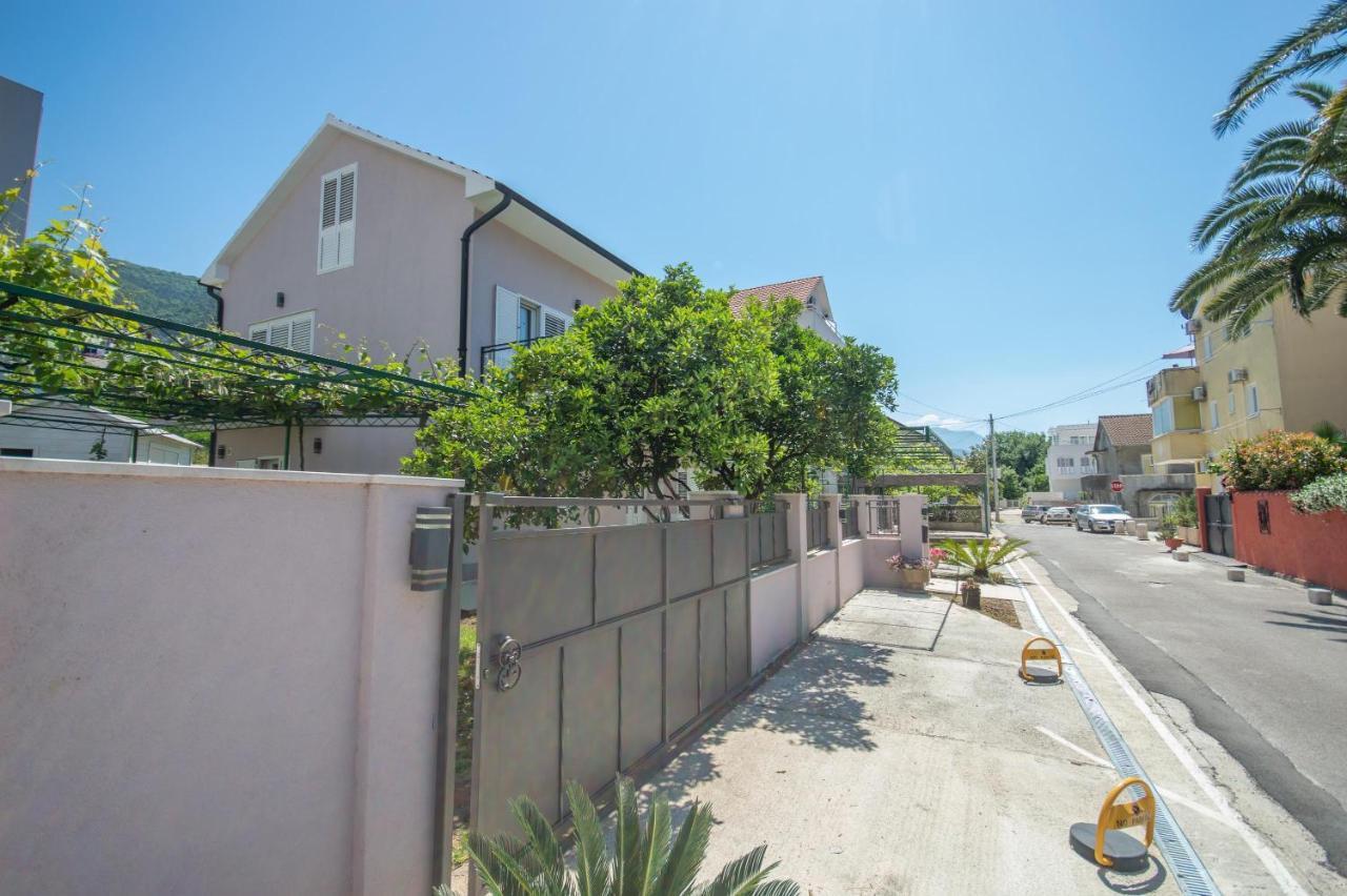 Ioannis Apartments Tivat Eksteriør billede