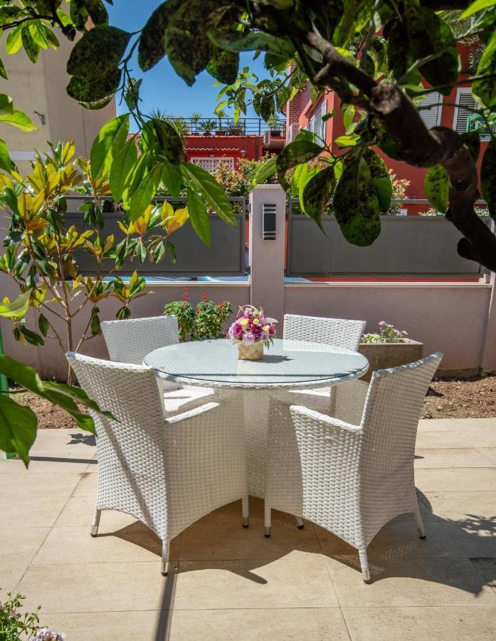 Ioannis Apartments Tivat Eksteriør billede