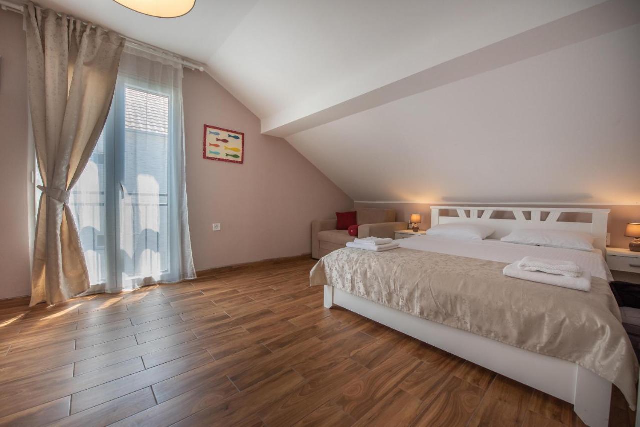Ioannis Apartments Tivat Eksteriør billede